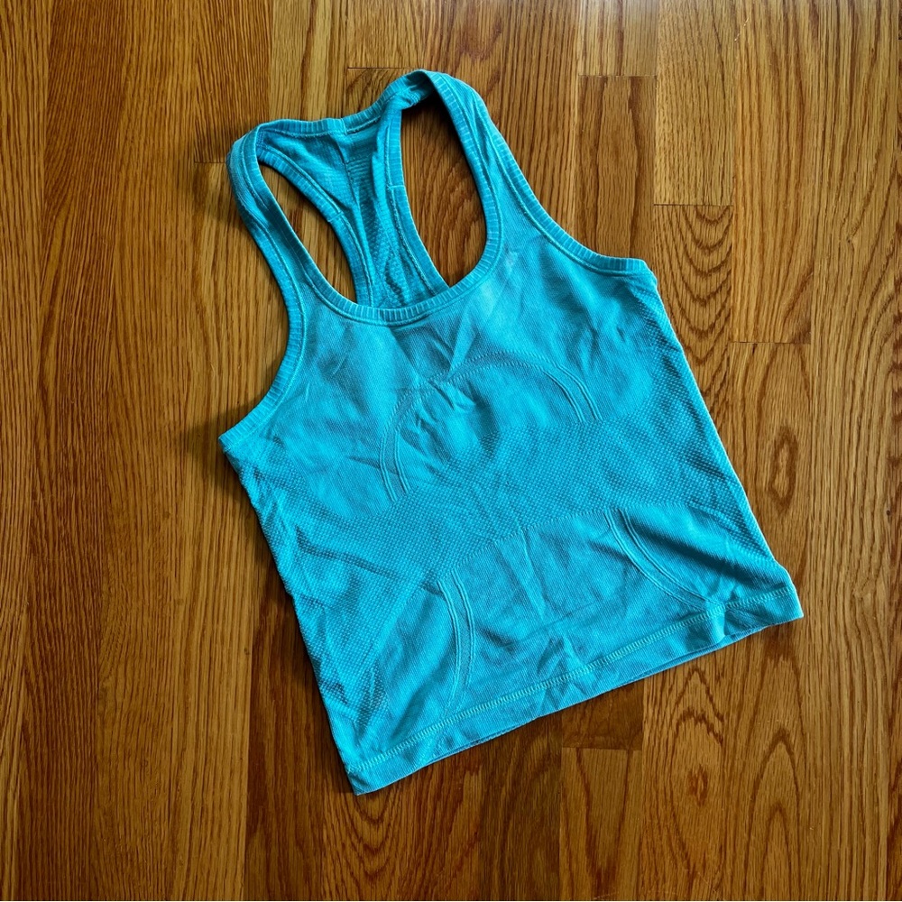 Lululemon Swiftly Tank Hemmed size 4